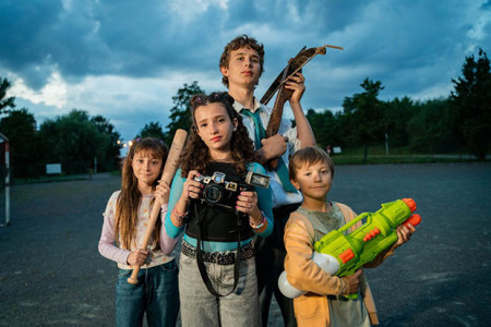 Do kín prichádza trochu štrašidelná československá dobrodružná komédia pre celé rodiny Bubák